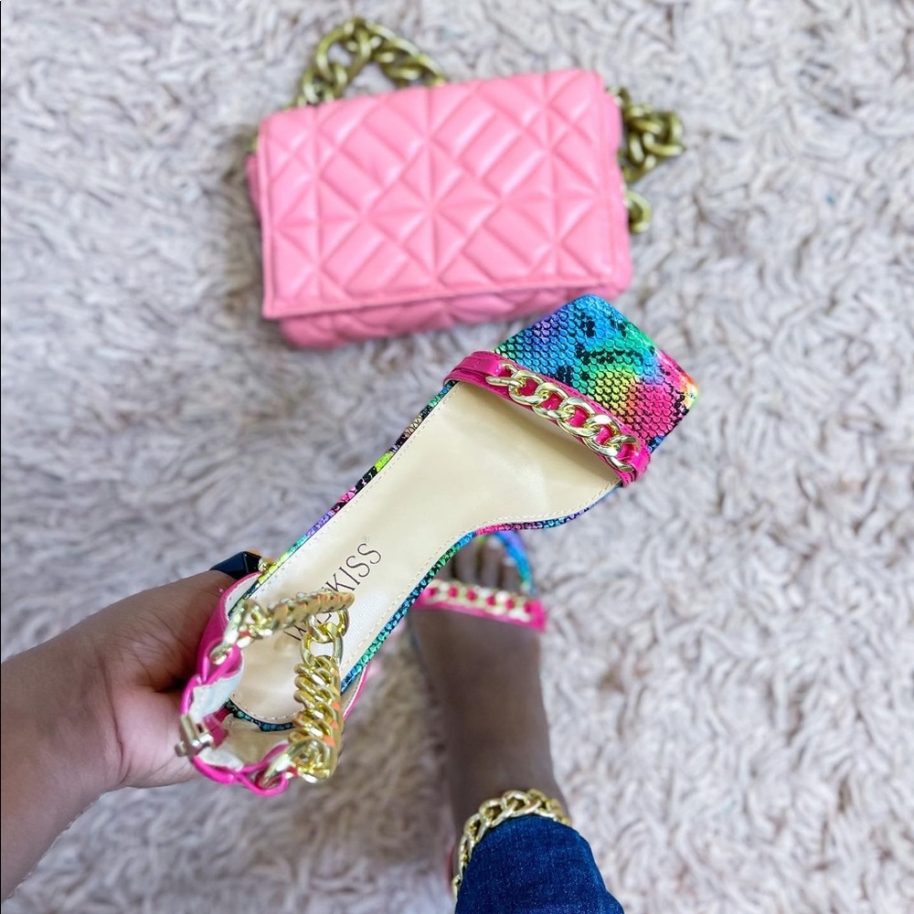 Hot pink gold chain heels | US 7